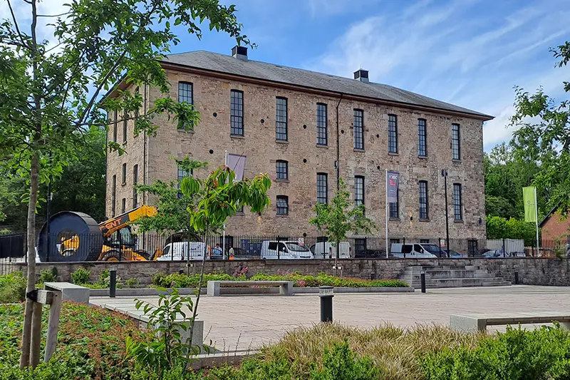 Brunel House mišrios paskirties plėtra